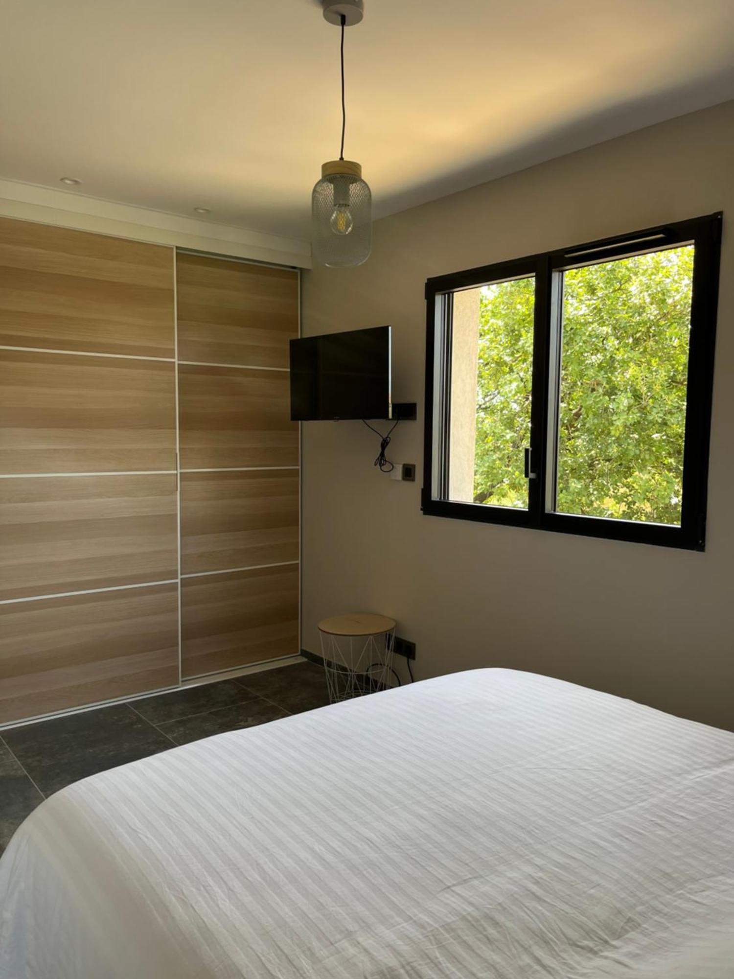 Petite Villa Paisible Hyères Екстериор снимка